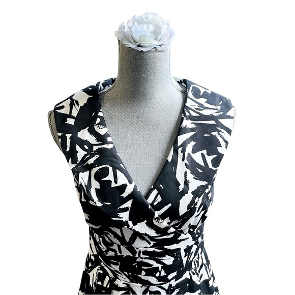 Calvin Klein Black White Abstract Print Fit & Flare Dress Sleeveless Collared - Picture 5 of 14